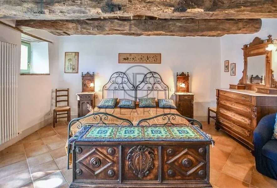 Ferme restaurée du XVIIIe siècle avec 6 chambres + 3 appartements pour invités sur 27 hectares près de Cagli, Marches. Piscine,  - photo 44