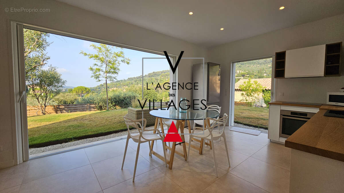 RARE , Bas de villa de plein pied Neuf  avec jardin privatif de 450M 2 - photo 5