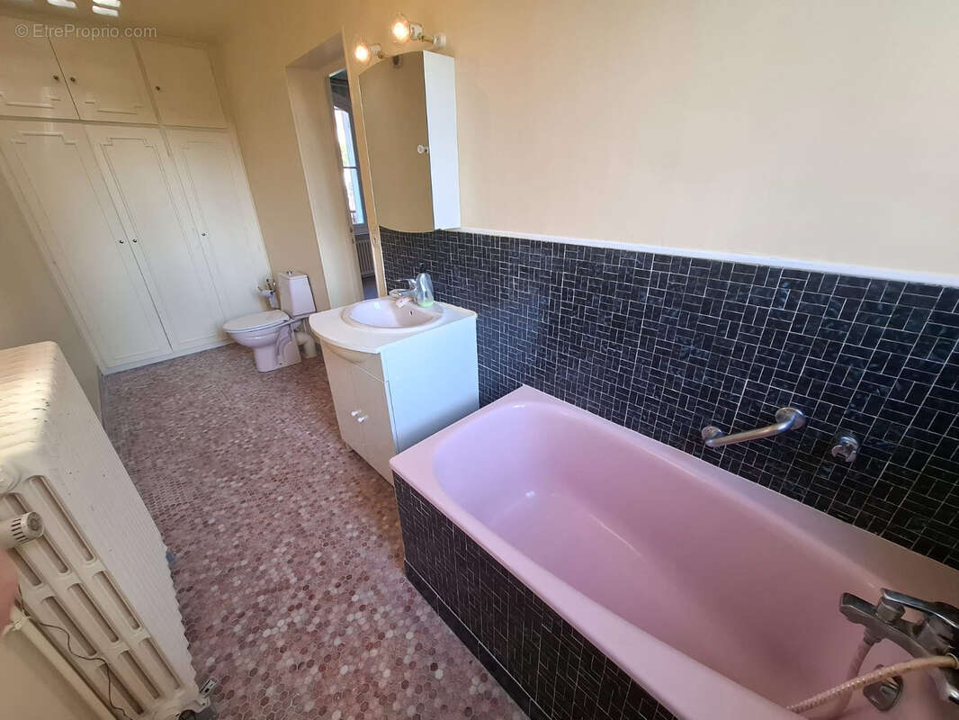 Maison à COULOMMIERS