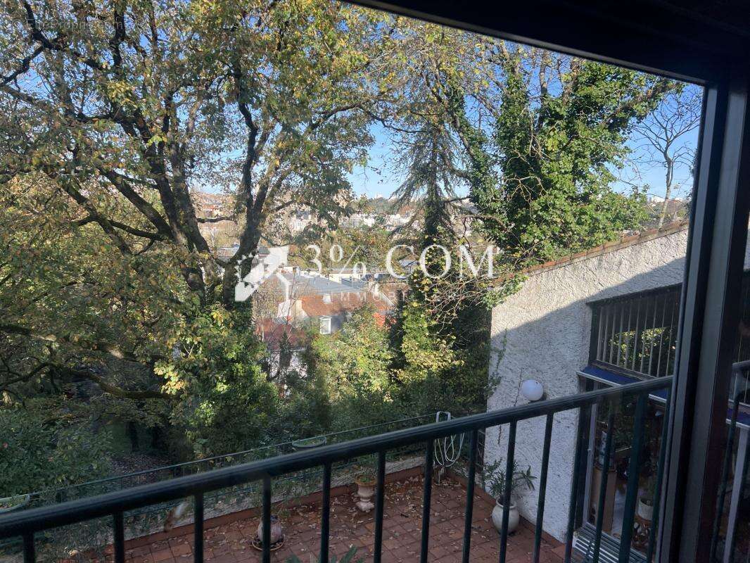 3%. com immobilier à  poitiers - photo 16