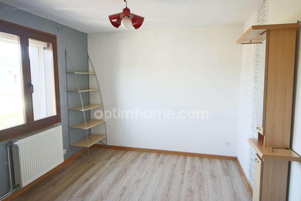 Cousinerie - Maison de 128 m² - 4 chambres - 1 bureau Proche des lacs - photo 10