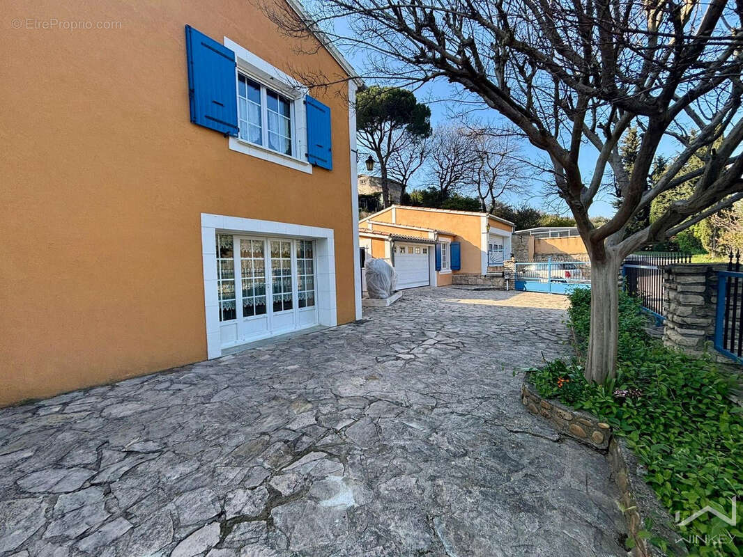 Maison à SAINT-MARCEL-D'ARDECHE