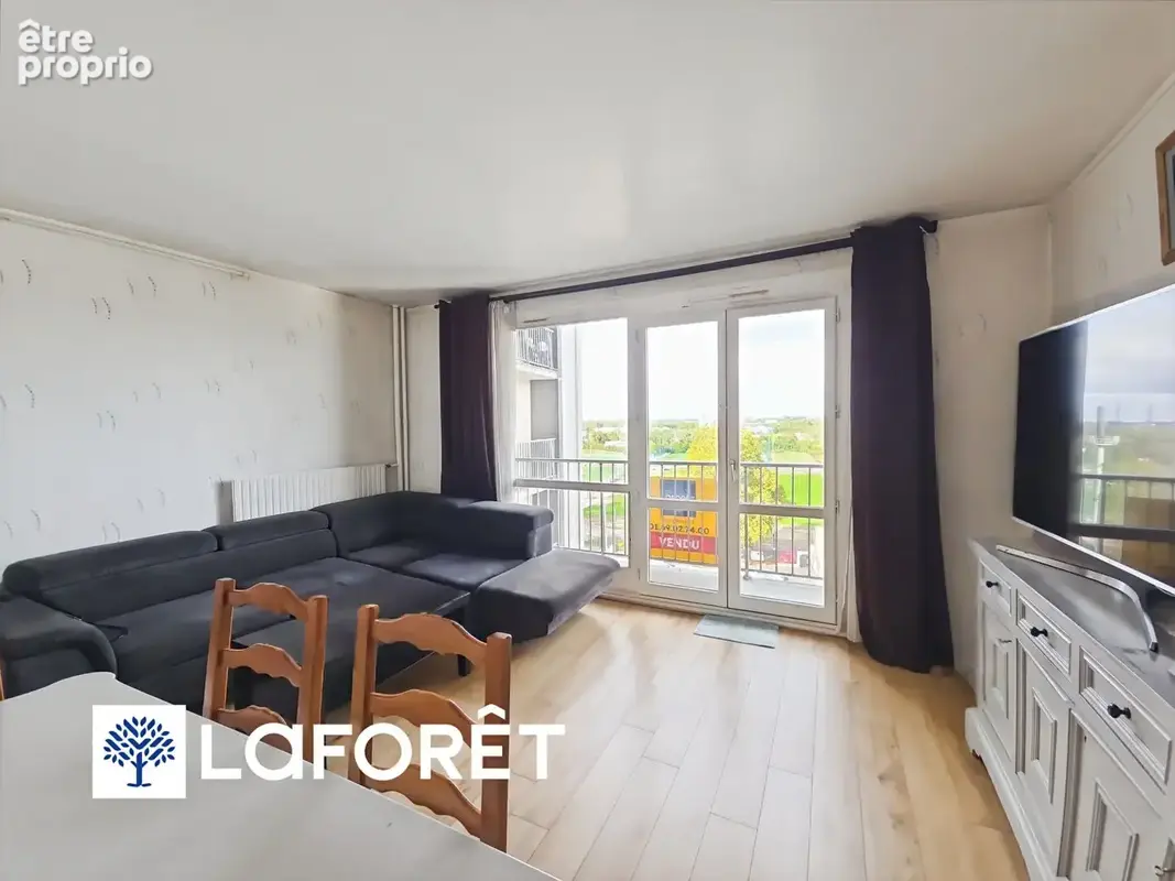 Appartement 3 pièces à vendre à Ris-Orangis - photo 2