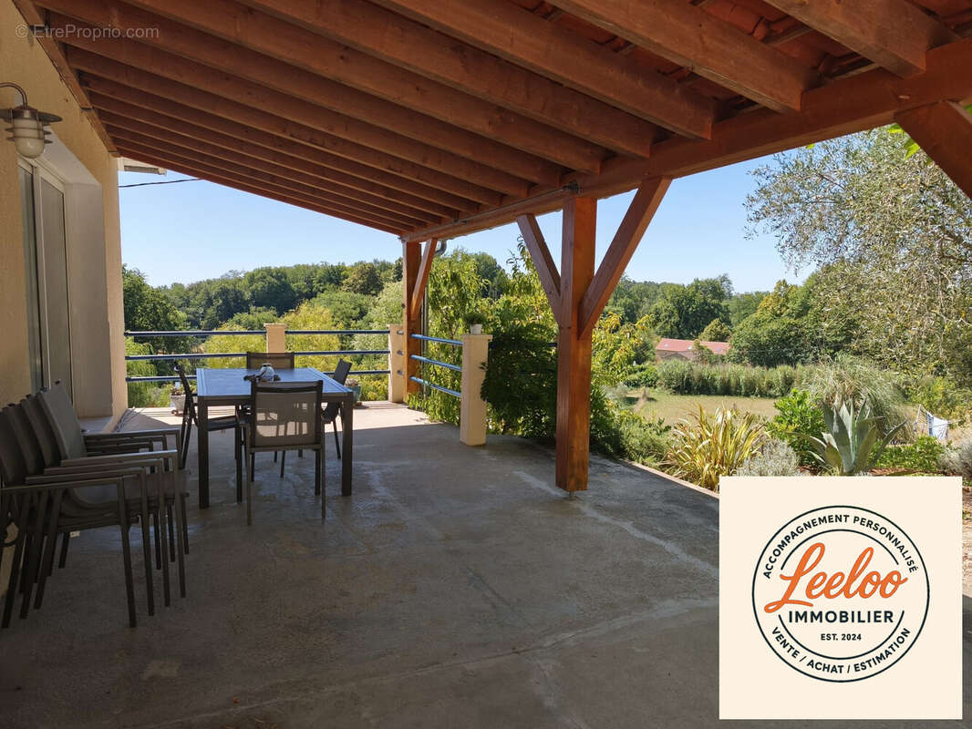 Maison 180 m² à Sarlat-La-Caneda  - photo 4