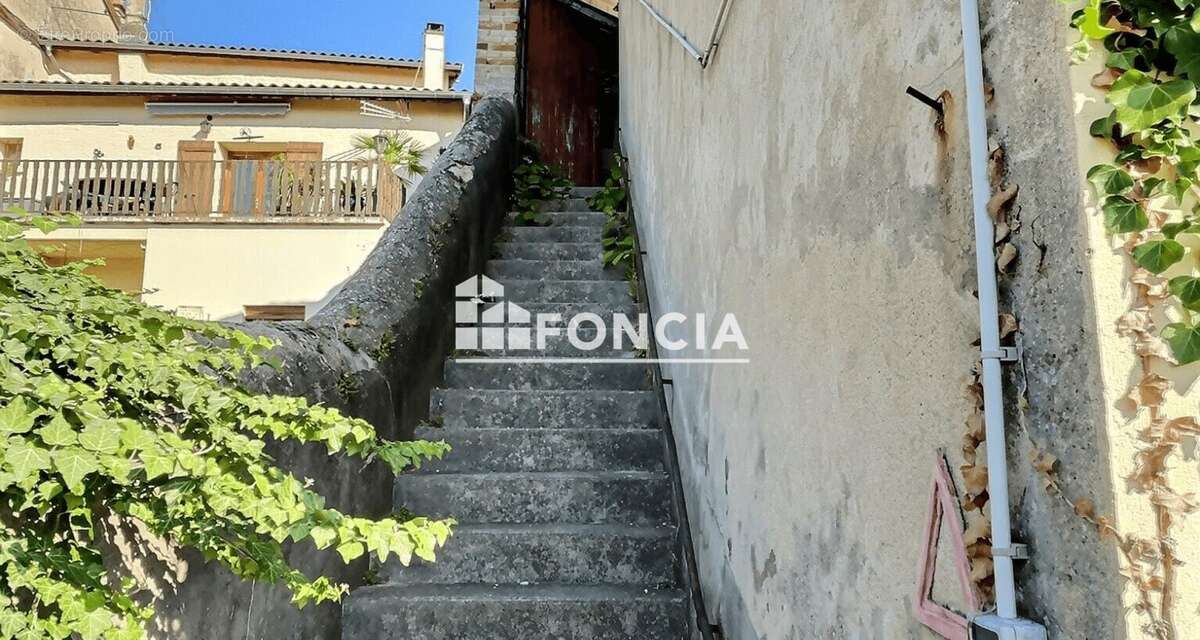 Maison à VILLE-SOUS-ANJOU