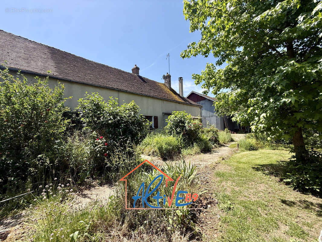 Maison à ESNON