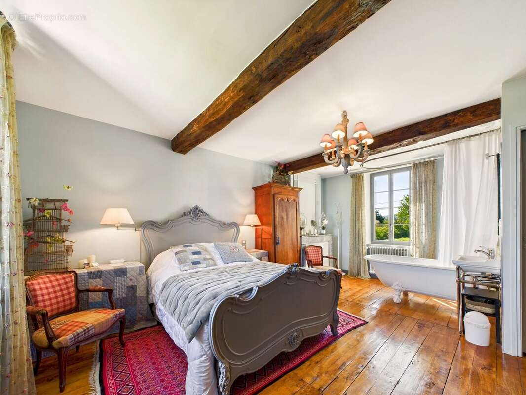 Découvrez cette maison bourgeoise du XVIIIème siècle - photo 10