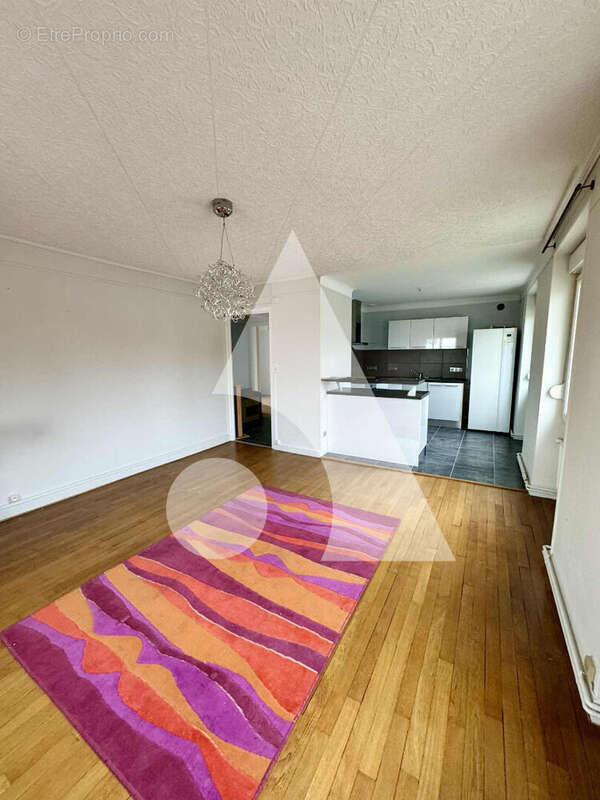 Appartement à NEUFCHATEAU