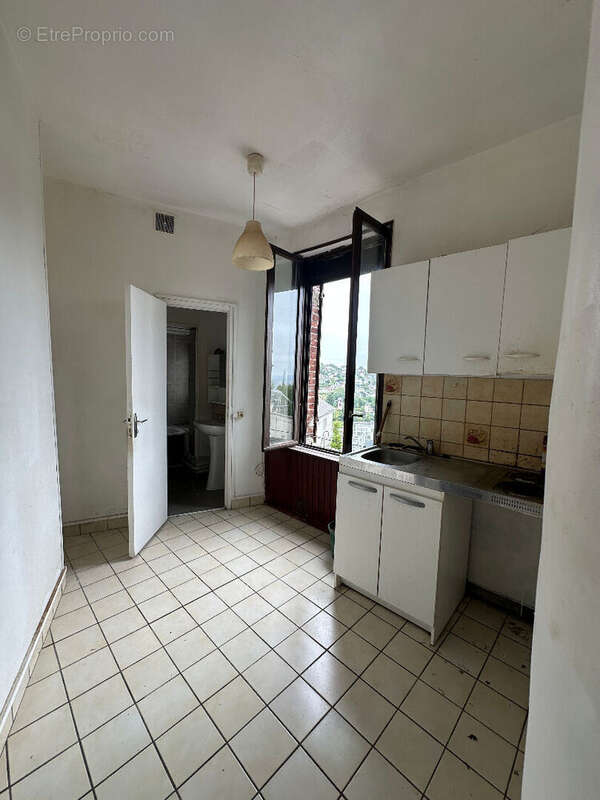 T2 a renover - rouen rive droite - photo 2