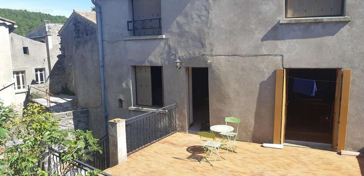 Maison à SAINT-PAUL-LE-JEUNE