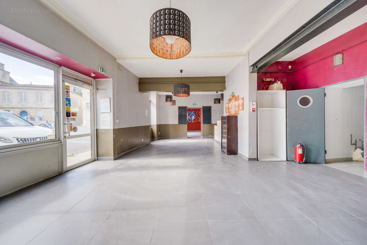 Appartement à AMBARES-ET-LAGRAVE