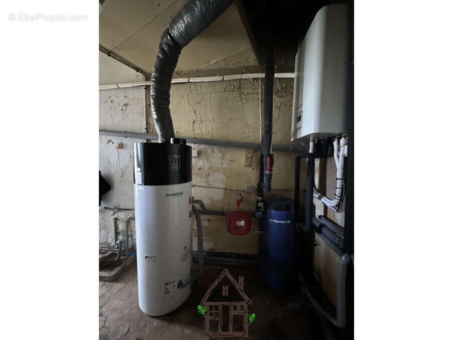 Maison à HEUBECOURT-HARICOURT