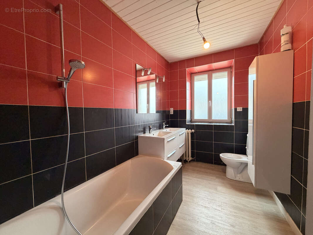 Maison à SAINT-SATURNIN