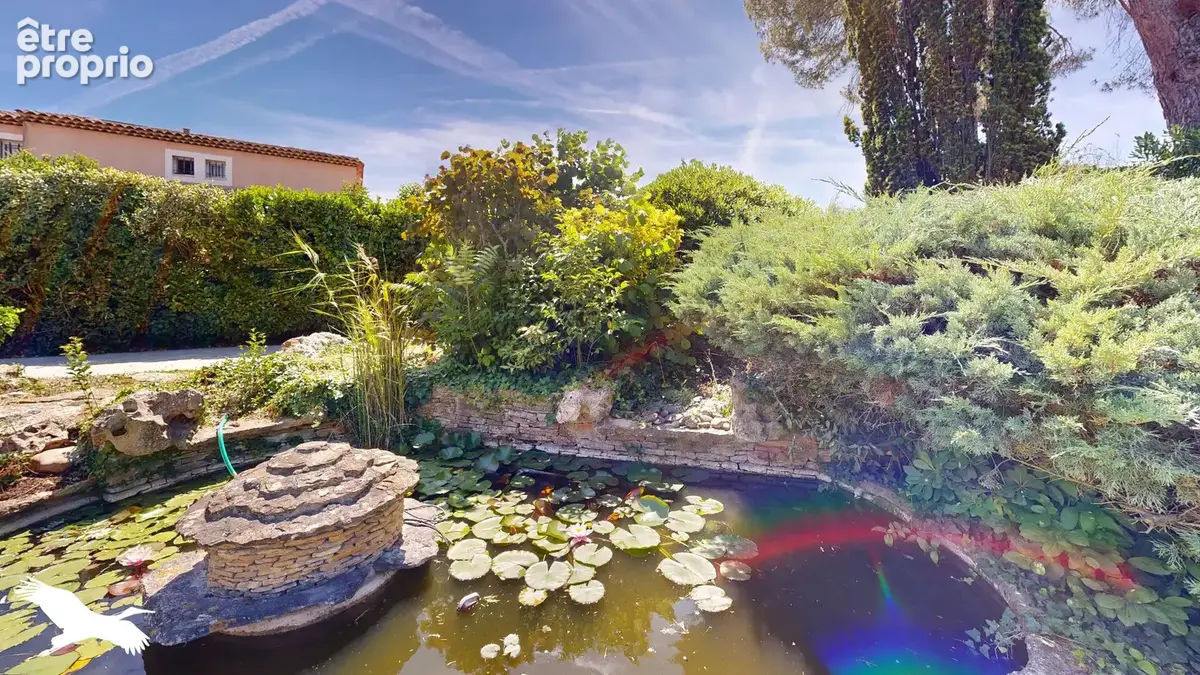 A vendre -  Allauch - Villa  7 pièces195 m2 avec jardin et piscine - dépendance - stationnement - secteur La Ribassière - 13190  - photo 17