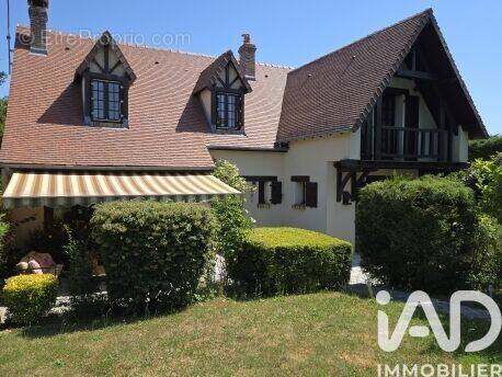 Photo 1 - Maison à DAMMARTIN-EN-GOELE