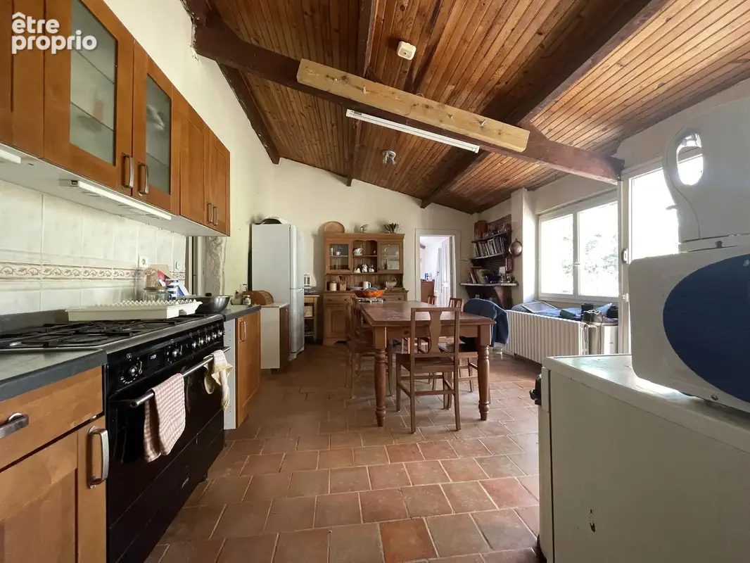 Charmante ferme avec un potentiel de petite exploitation - photo 2