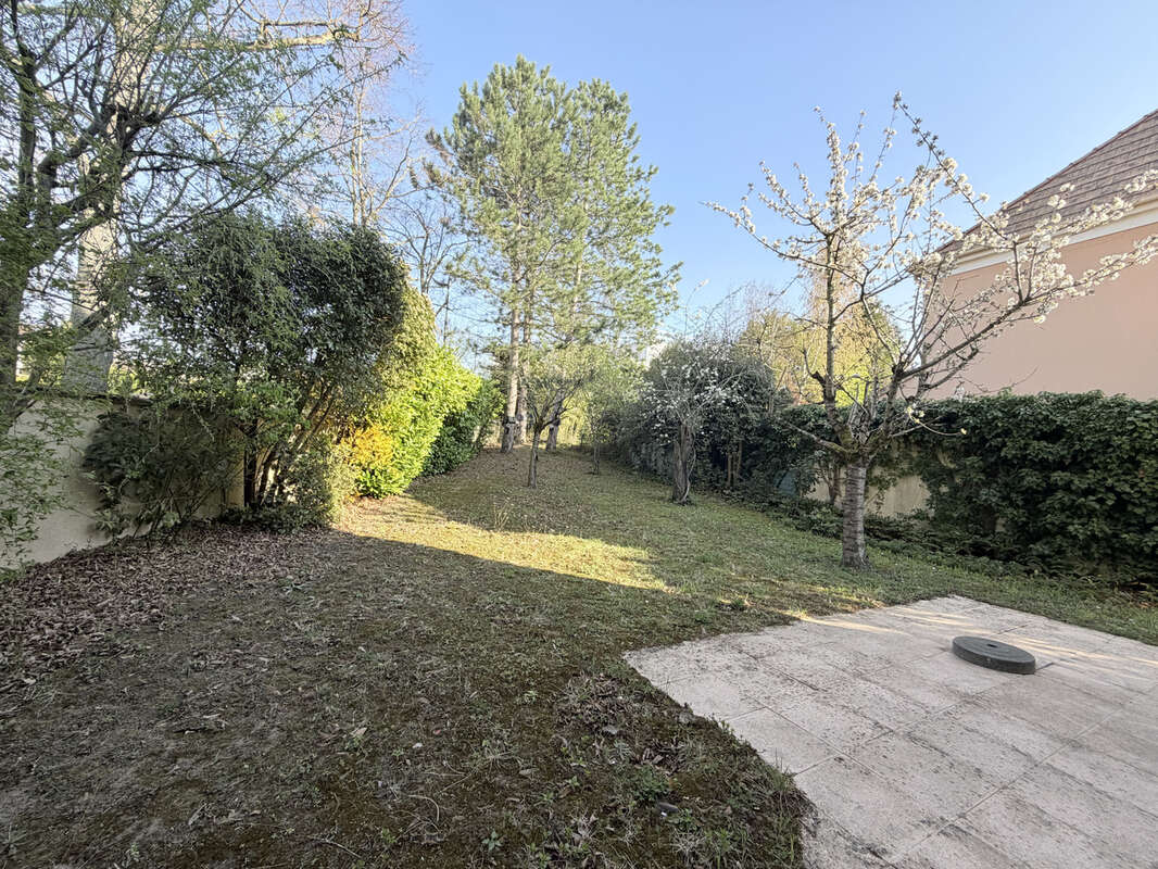 Maison à RUEIL-MALMAISON