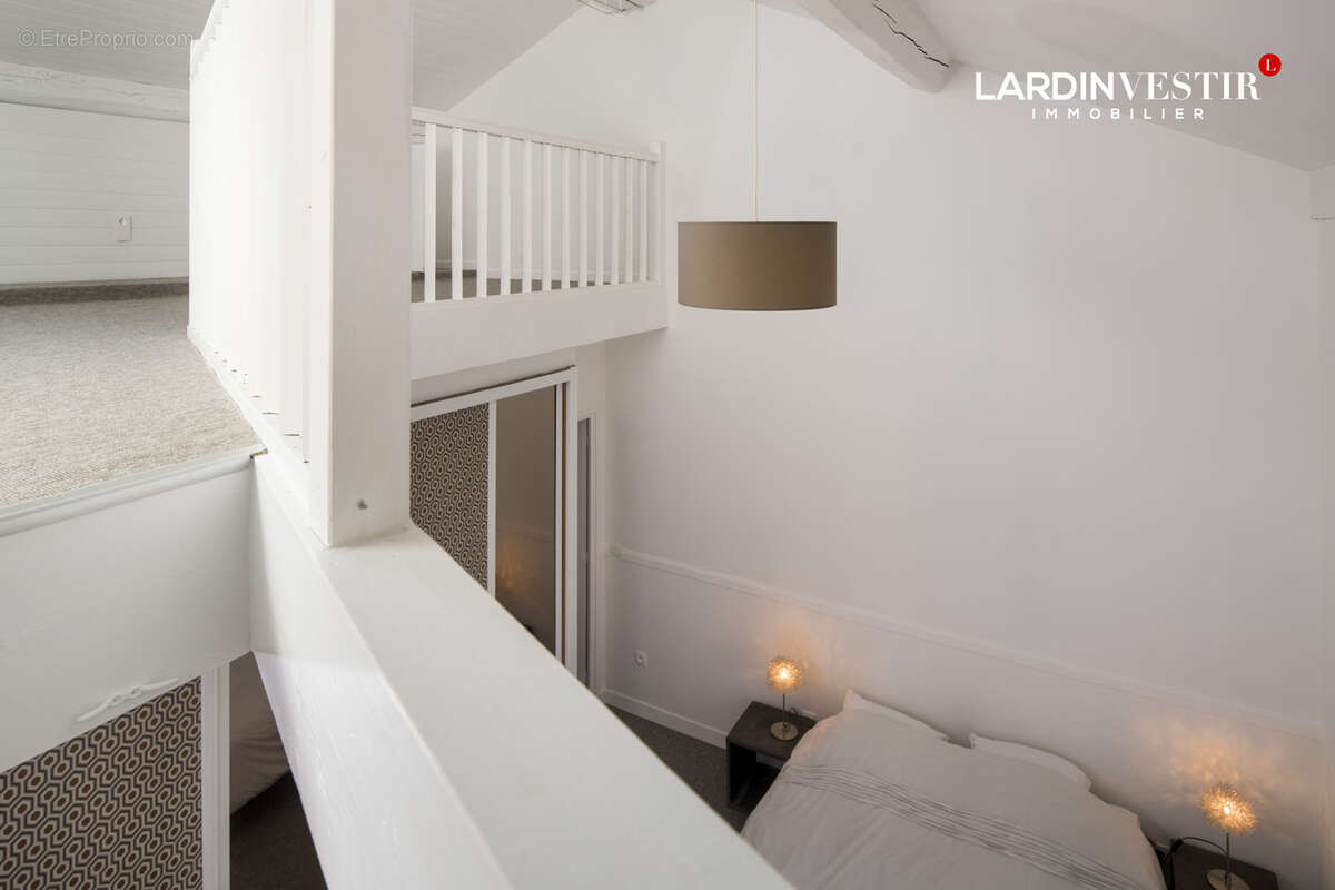 Maison à SAINT-GENIS-LAVAL