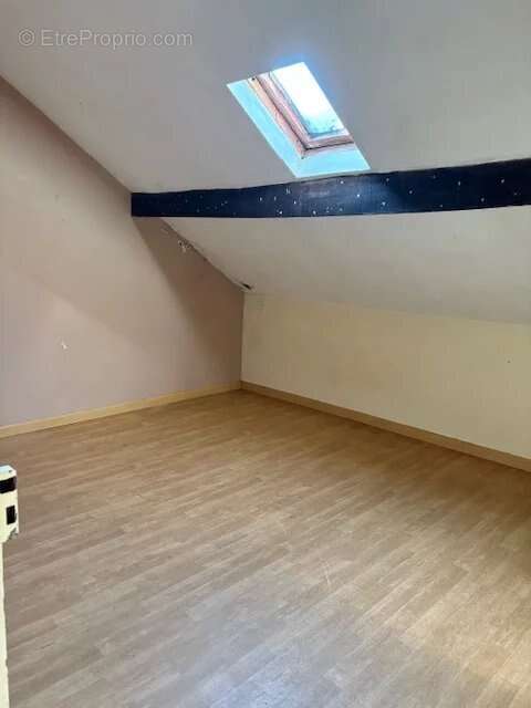 Maison à SAINT-VICTURNIEN