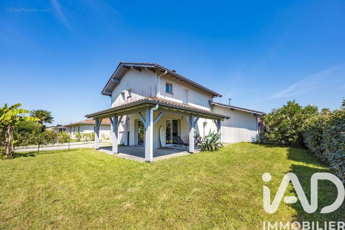 Photo 1 - Maison à SAUBRIGUES