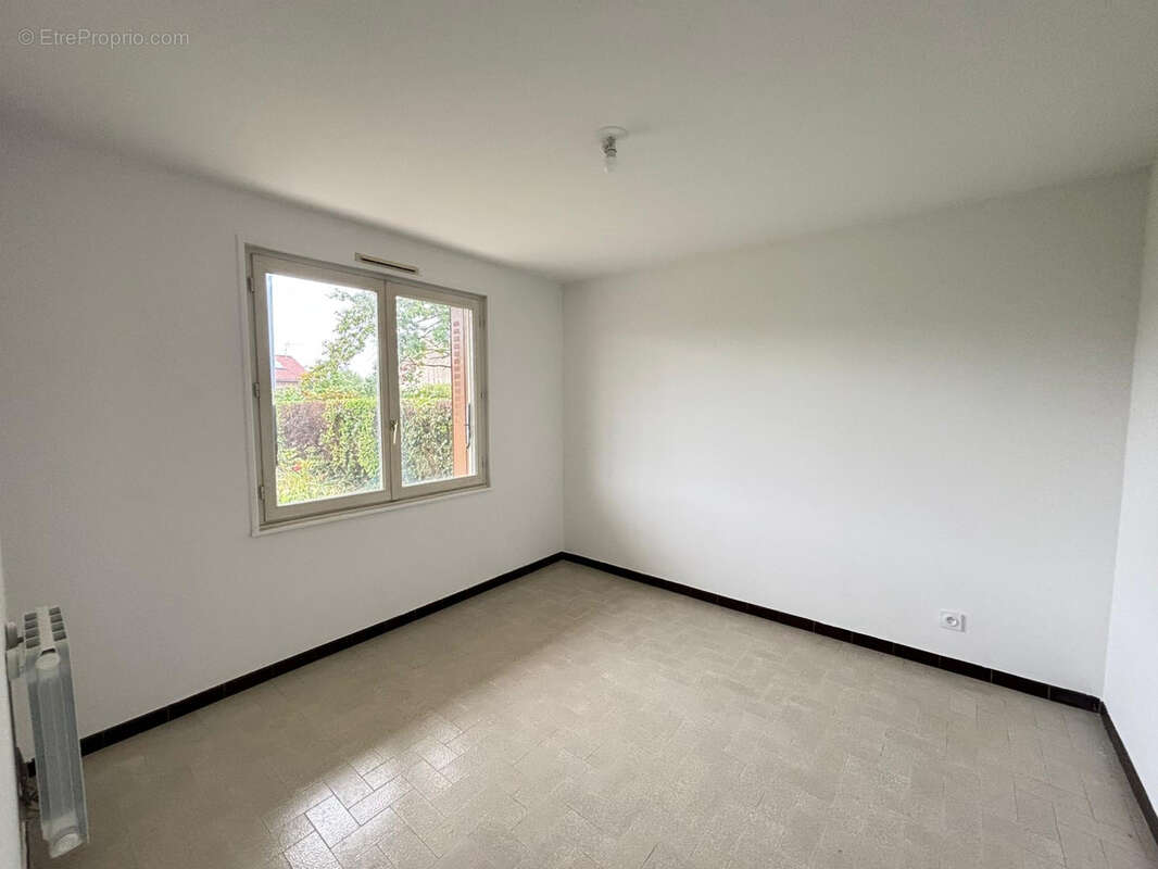 Maison à SAINT-CYR-SUR-MENTHON