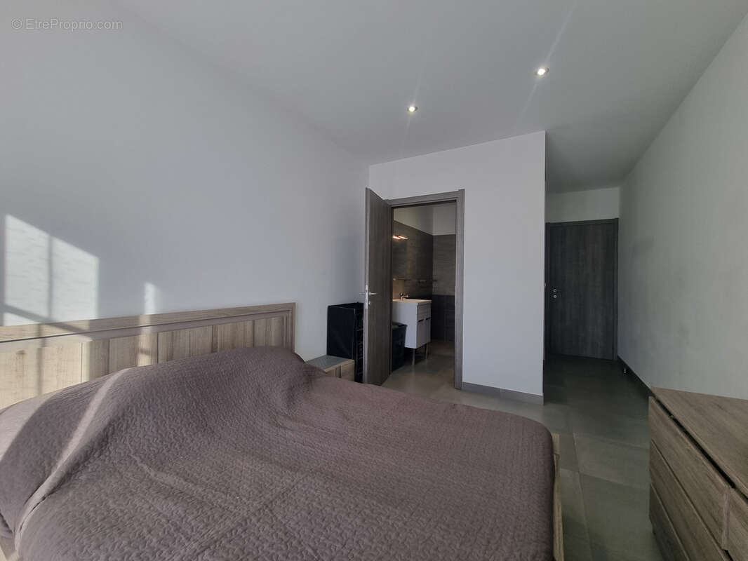 Maison à LINGUIZZETTA