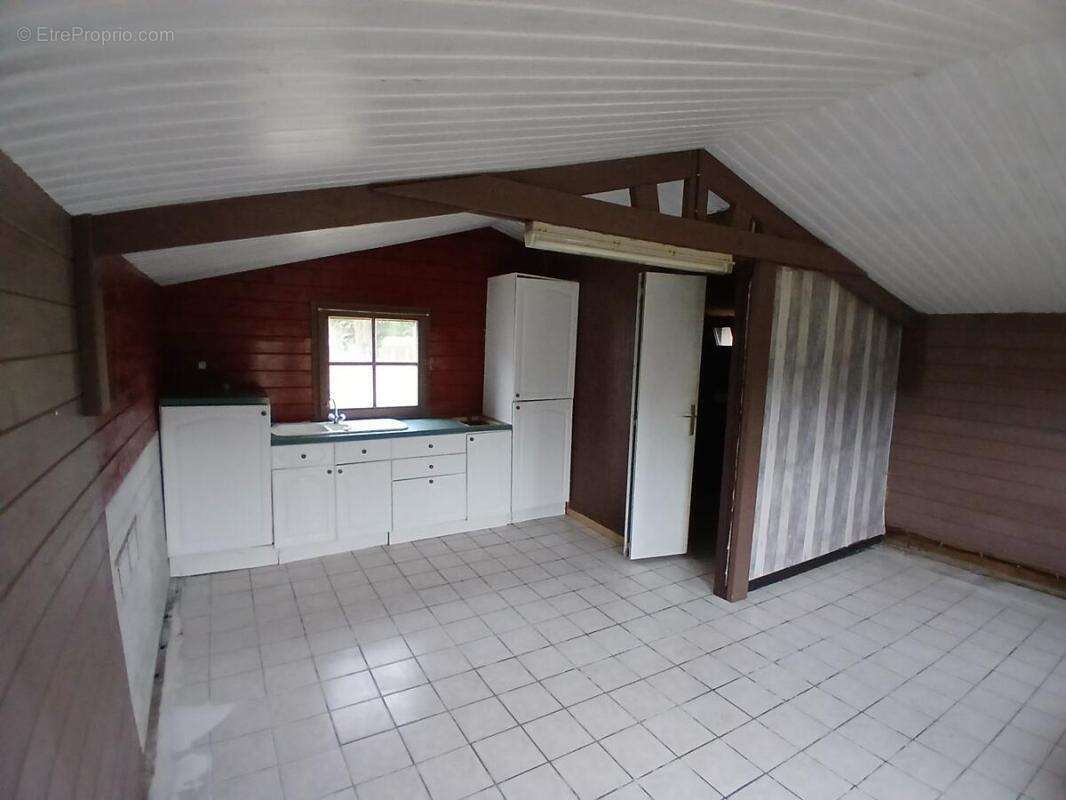 Maison à GALAMETZ