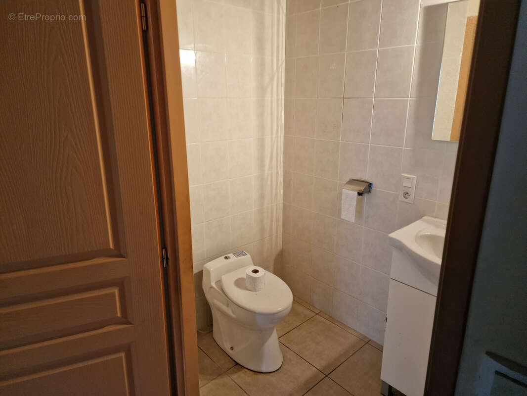 Maison à MURAT-SUR-VEBRE