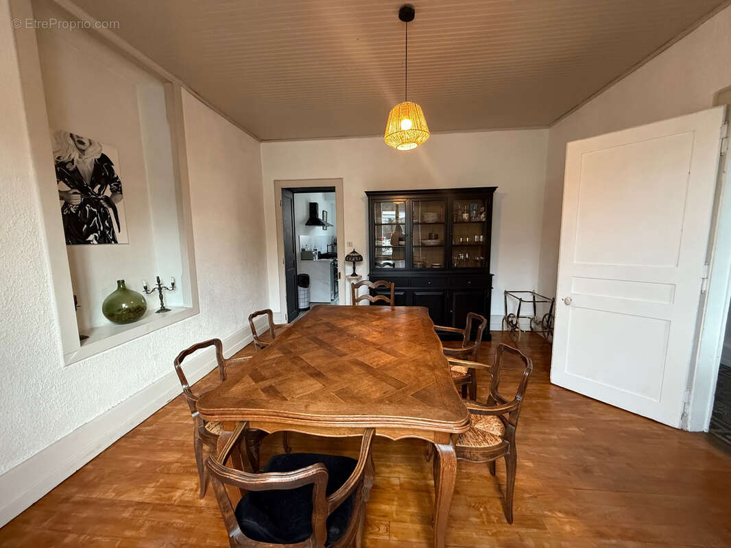 Maison à REMIREMONT