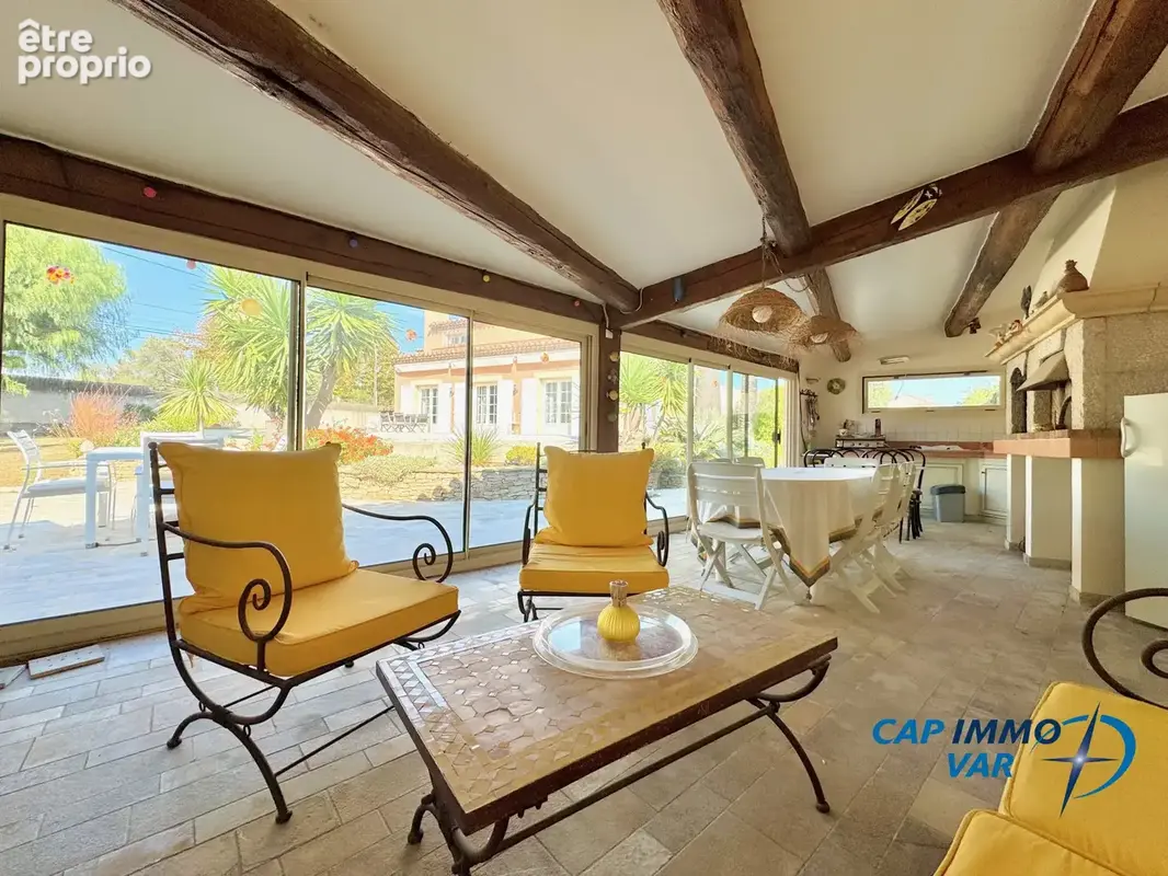 Maison 5 pièces 158 m² à vendre à Sanary-Sur-Mer (83110) - photo 3