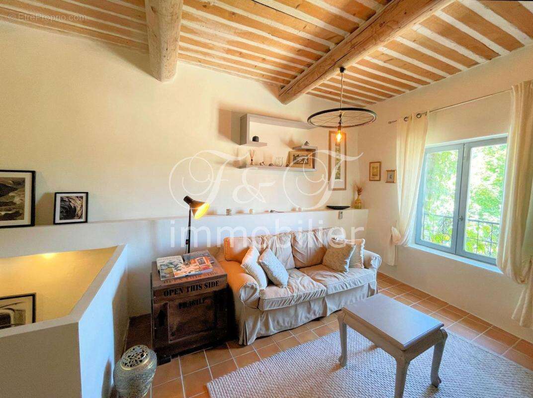 Maison à SAINT-MARTIN-DE-CASTILLON