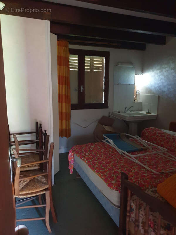 Maison à BAIGNES-SAINTE-RADEGONDE