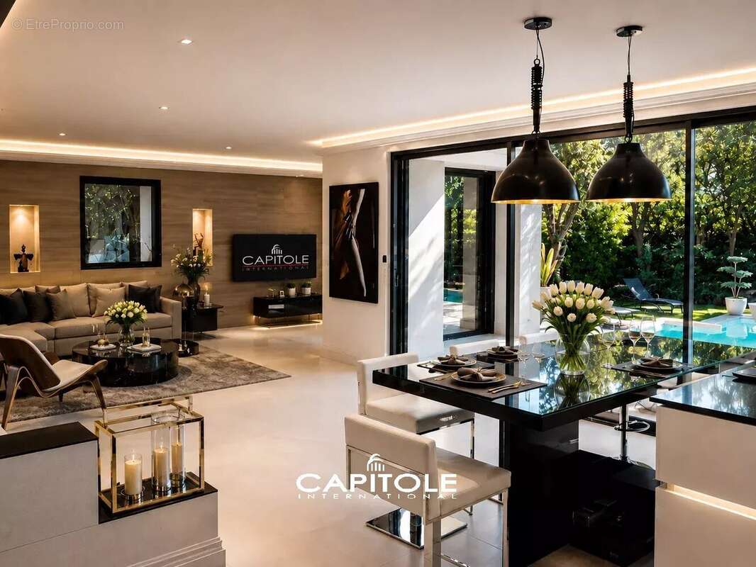 Maison à ANTIBES