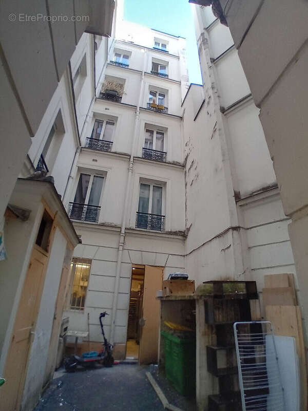 Appartement à PARIS-19E