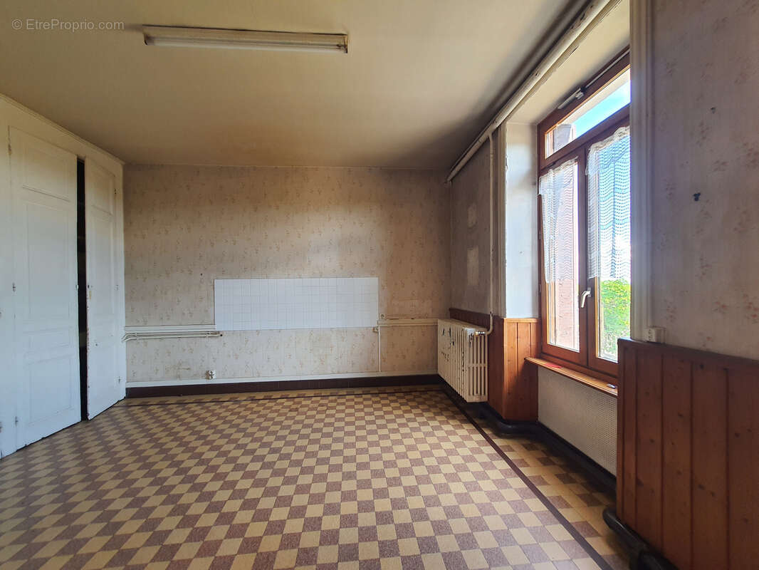 Maison à SAINT-GERMAIN-LAVAL