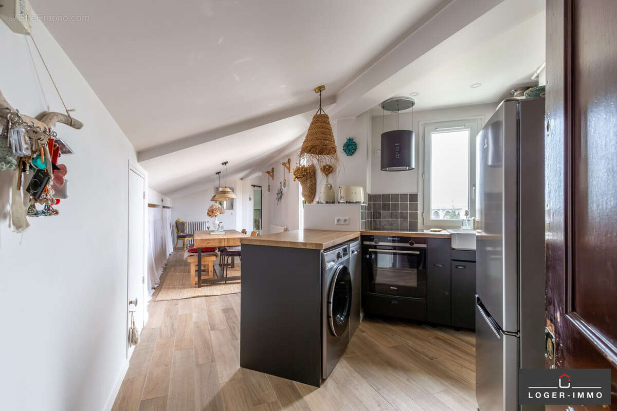 Appartement à LE PERREUX-SUR-MARNE