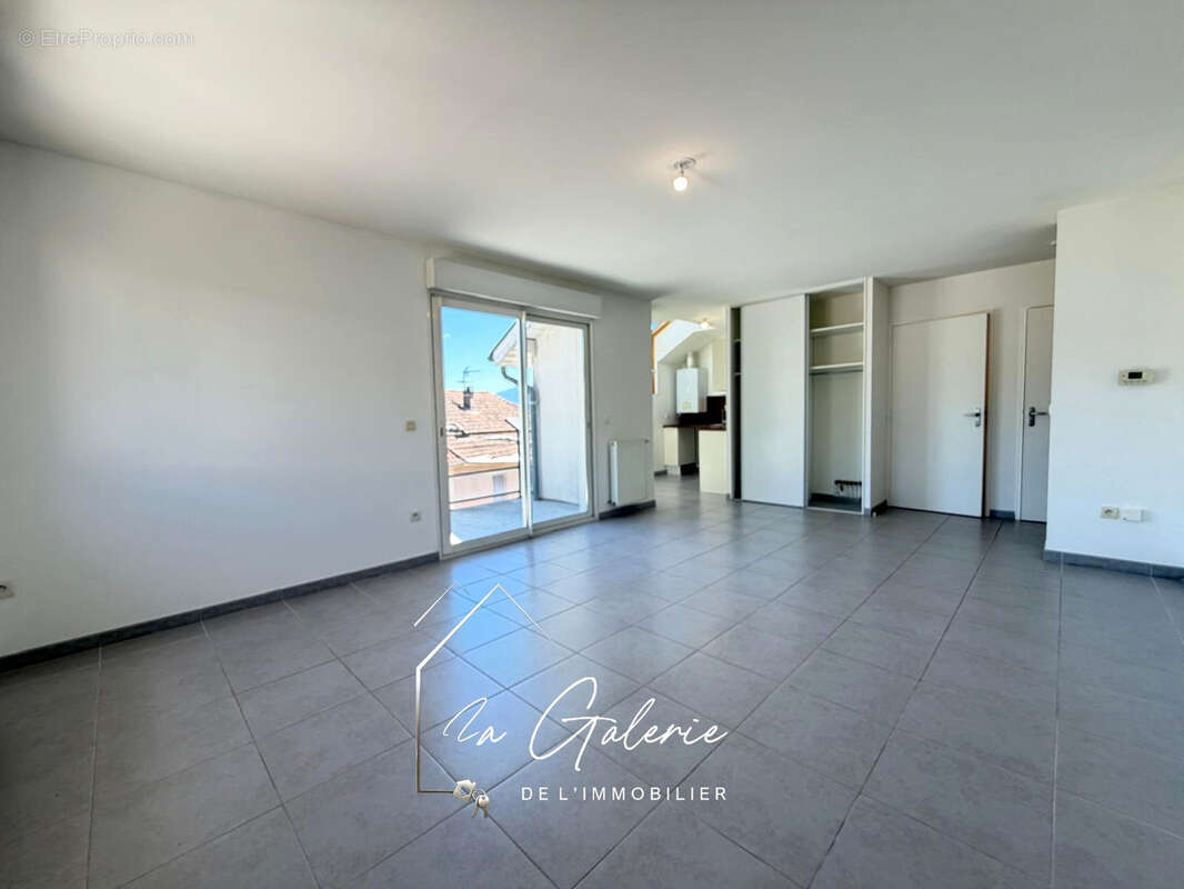 Appartement à LA TRONCHE