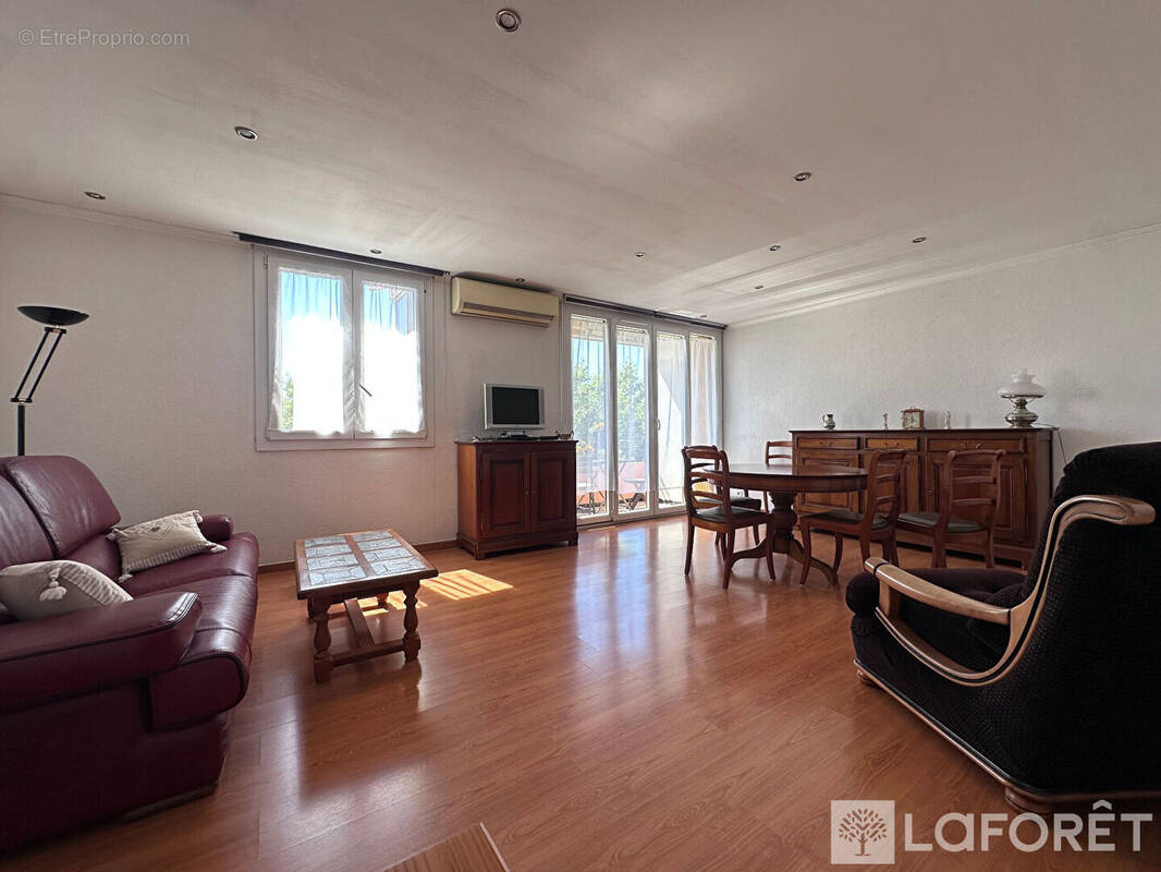 Appartement à SAINT-RAPHAEL