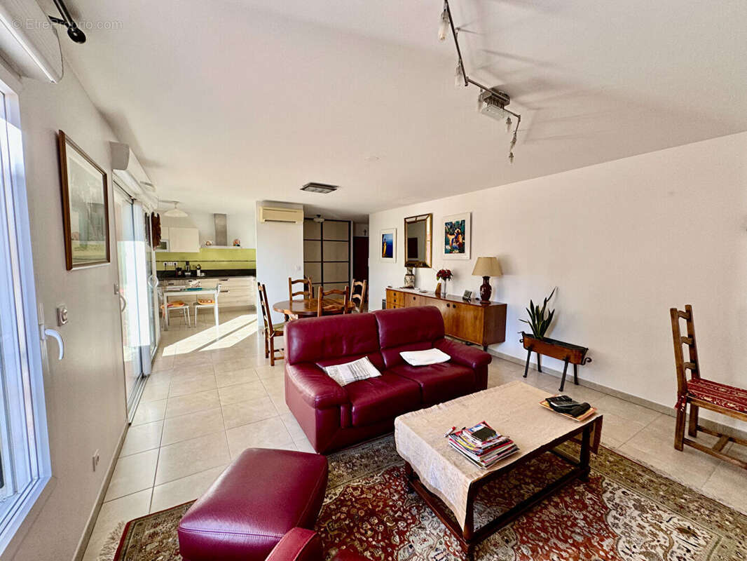 Appartement à SAUSSET-LES-PINS