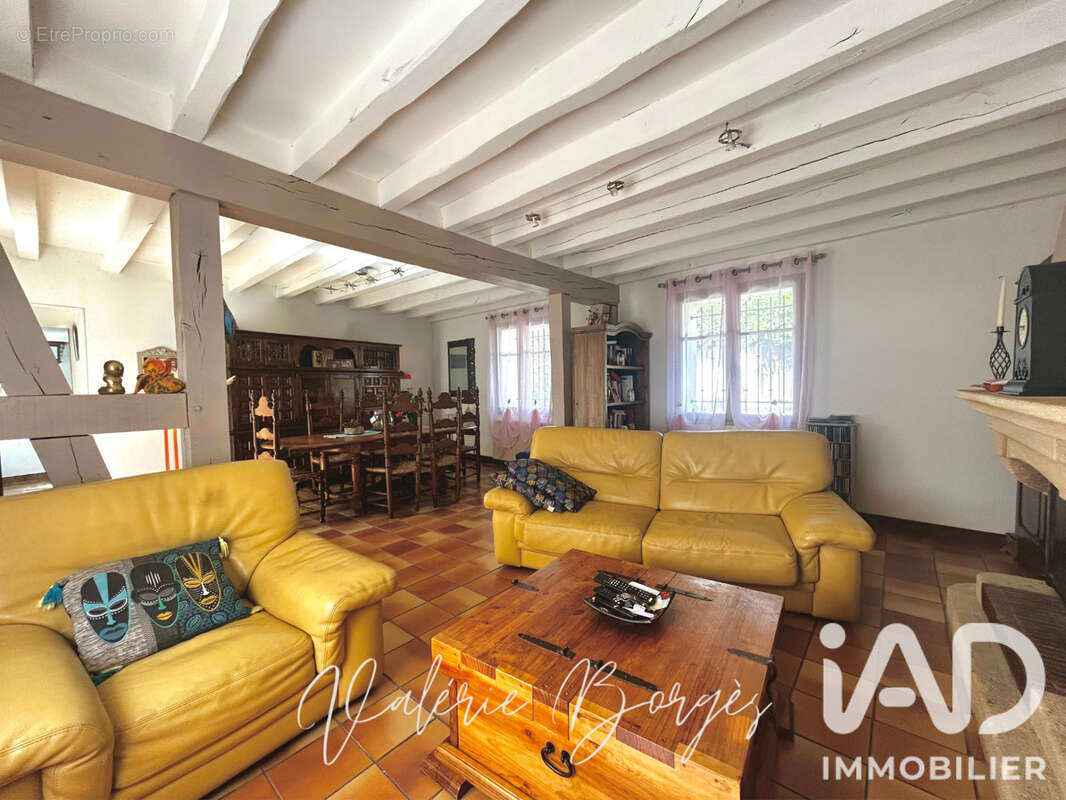 Photo 3 - Maison à LA CELLE-SUR-MORIN