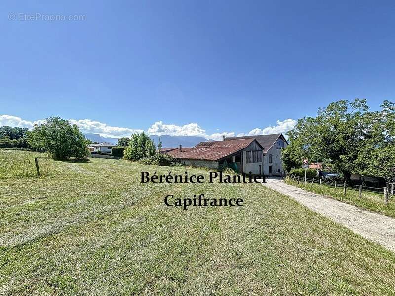 Maison à CONTAMINE-SUR-ARVE