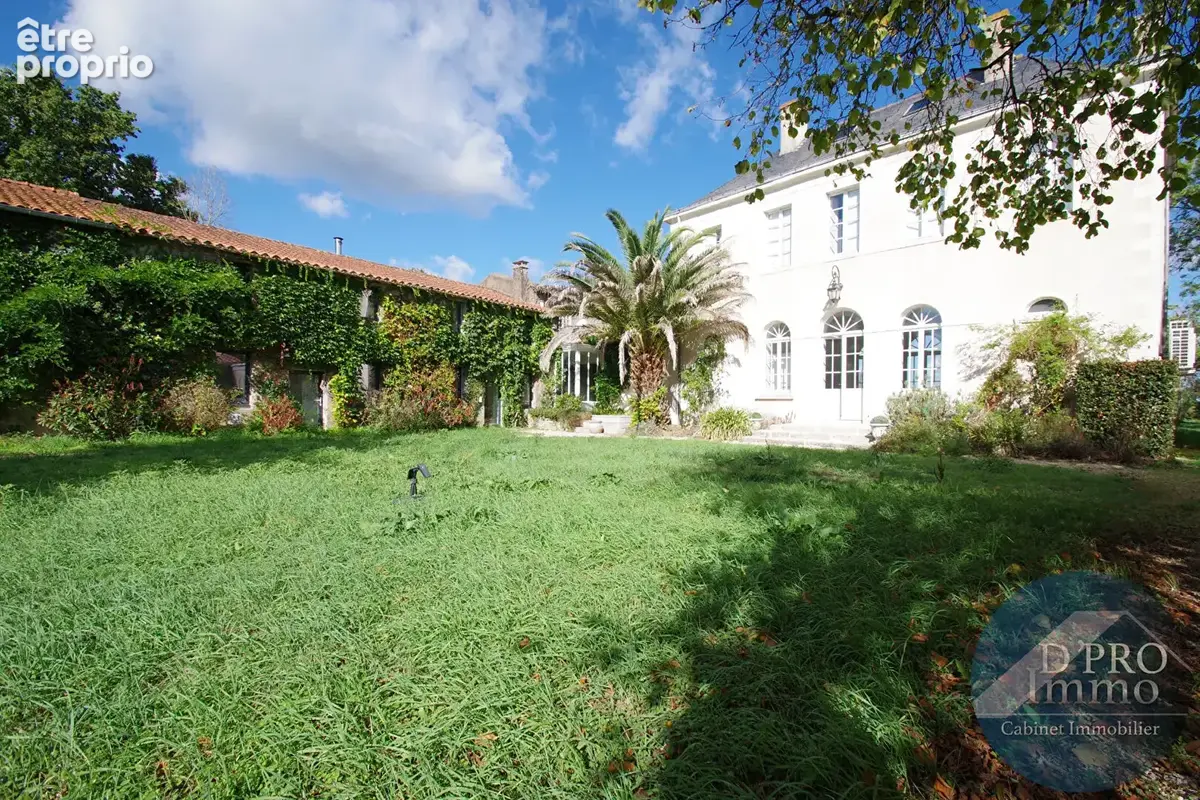 Maison bourgeoise à vendre à Vertou - 7 pièces, 203,69 m², terrain 4300 m² - photo 16