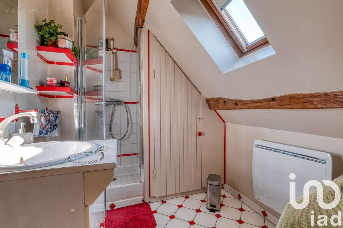Photo 9 - Maison à SAINT-JEAN-LES-DEUX-JUMEAUX