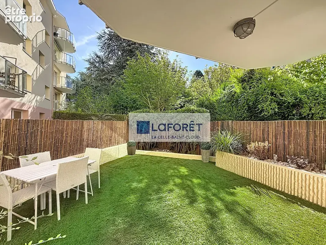 La Celle-Saint-Cloud - Appartement 3 pièces avec jardin privatif et garage - photo 9