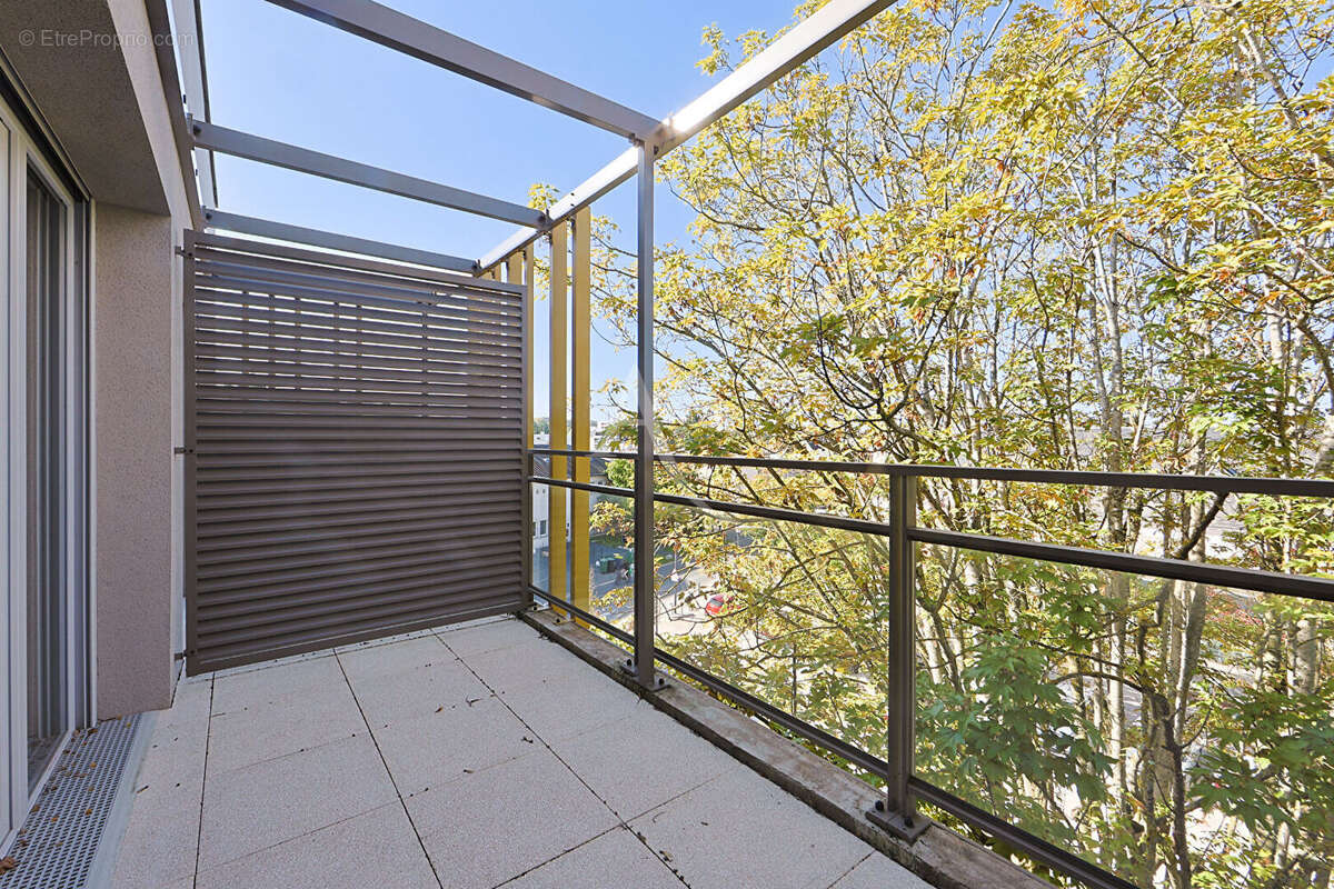 Appartement à SAINT-JEAN-DE-BRAYE