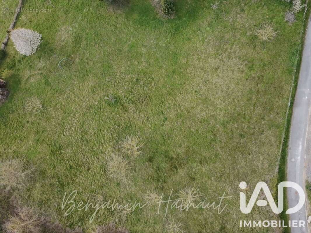 Terrain 550 m² à Saint-Brice  - photo 7