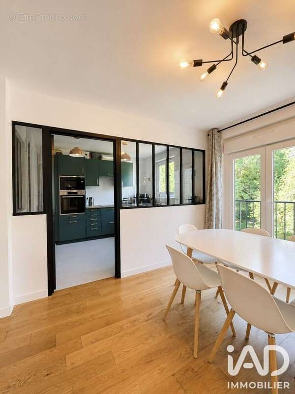 Photo 7 - Appartement à LOUVECIENNES