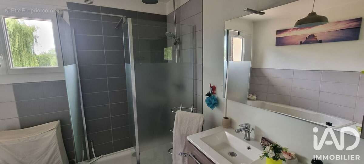 Maison 197 m² à Monceaux-En-Bessin  - photo 9