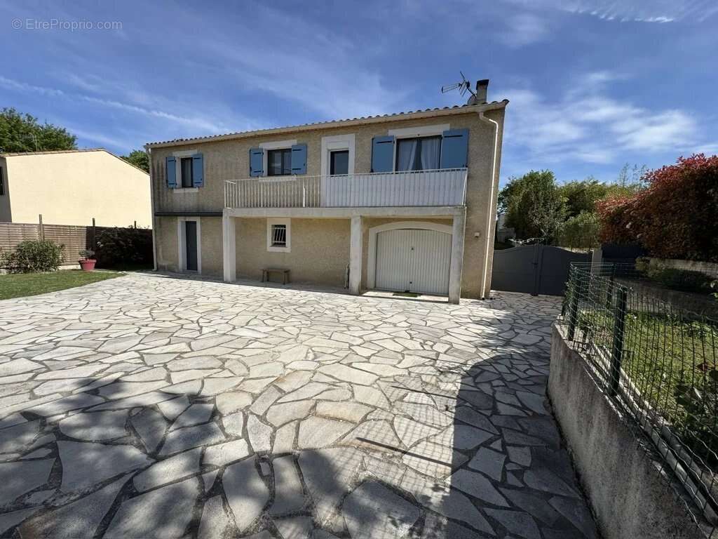 Maison à SAINT-GENIES-DE-MALGOIRES