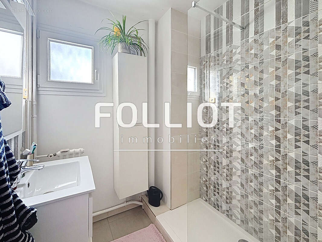 Appartement à COUTANCES